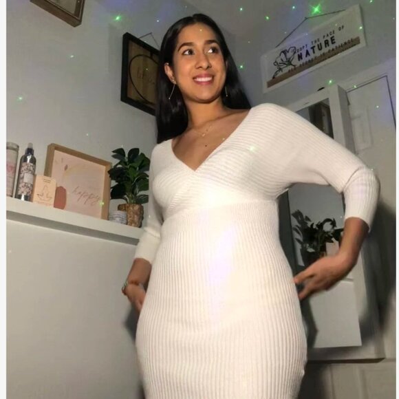 Long Sleeve White Knit Dress - Picture 8 of 13